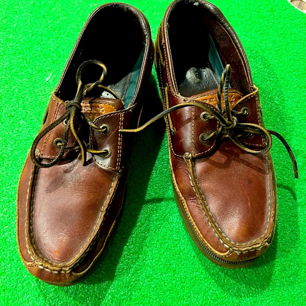 Sperry topsider leather